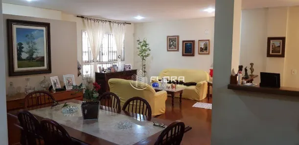 Casa com 4 Quartos à venda, 200m² no Piratininga, Niterói