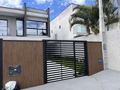 Sobrado com 3 Quartos à venda, 89m² no Ingleses do Rio Vermelho, Florianópolis