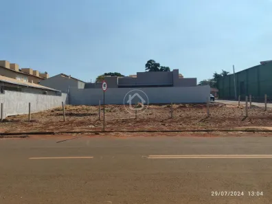 Lote/Terreno à venda, 300m² no São Francisco, Campo Grande
