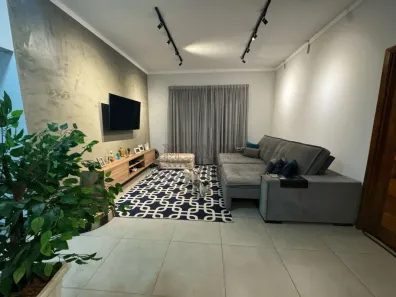 Casa com 3 Quartos à venda, 245m² no Vila São Paulo, Bauru
