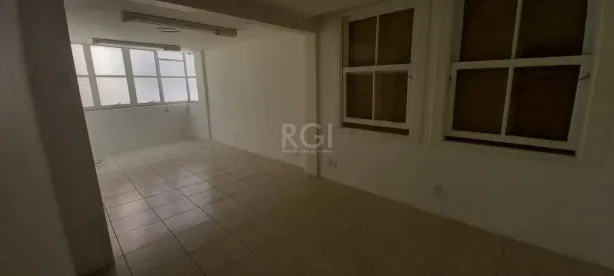Sala Comercial com 3 Quartos para alugar, 90m² no Centro Histórico, Porto Alegre