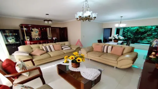 Casa com 3 Quartos à venda, 278m² no Jardim Primavera, Jacareí