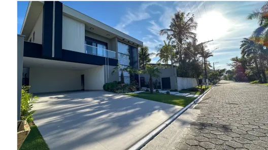 Casa com 6 Quartos à venda, 450m² no Jardim Acapulco, Guarujá