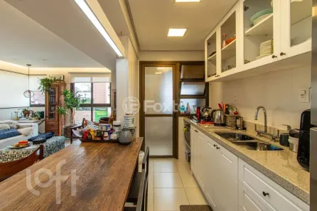 Apartamento com 2 Quartos à venda, 75m² no Petrópolis, Porto Alegre