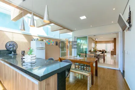 Casa de Condomínio com 4 Quartos à venda, 250m² no Paisagem Renoir, Cotia