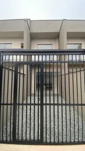 Sobrado com 2 Quartos à venda, 65m² no Boa Vista, Joinville