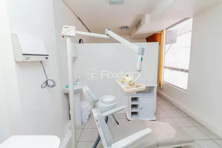 Sala Comercial à venda, 45m² no Petrópolis, Porto Alegre