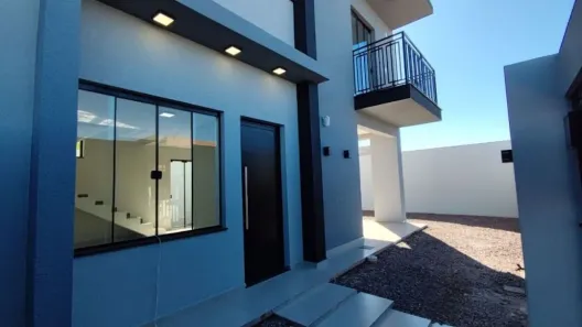 Sobrado com 3 Quartos à venda, 92m² no Floresta, Cascavel