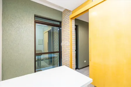 Sala Comercial à venda, 21m² no Centro Cívico, Curitiba