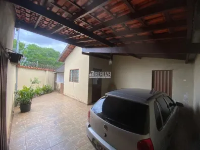 Casa com 3 Quartos à venda, 160m² no Tita Rezende, Uberaba