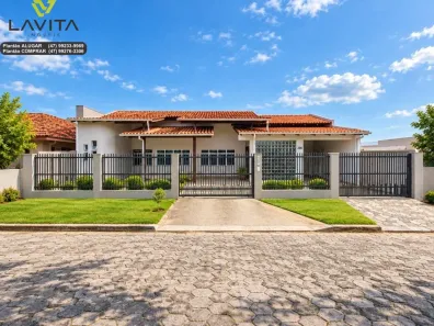 Casa com 5 Quartos à venda, 250m² no Santa Terezinha, Gaspar