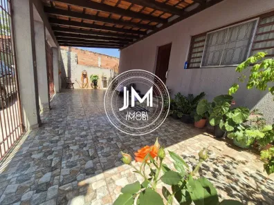 Sobrado com 3 Quartos à venda, 253m² no Centro, Monte Mor