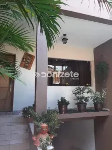Sobrado com 3 Quartos à venda, 222m² no Jardim Vila Rica, Santo André