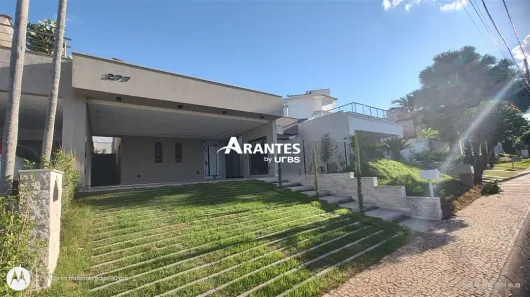 Casa de Condomínio com 3 Quartos à venda, 215m² no Nova Uberlândia, Uberlândia