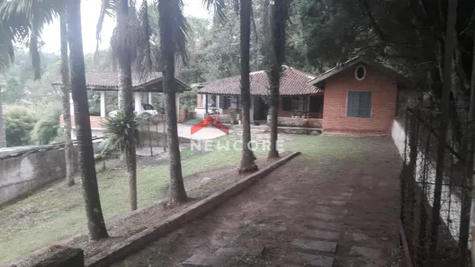Fazenda/Sítio com 5 Quartos à venda, 323m² no Vale Florido, Embu-Guaçu