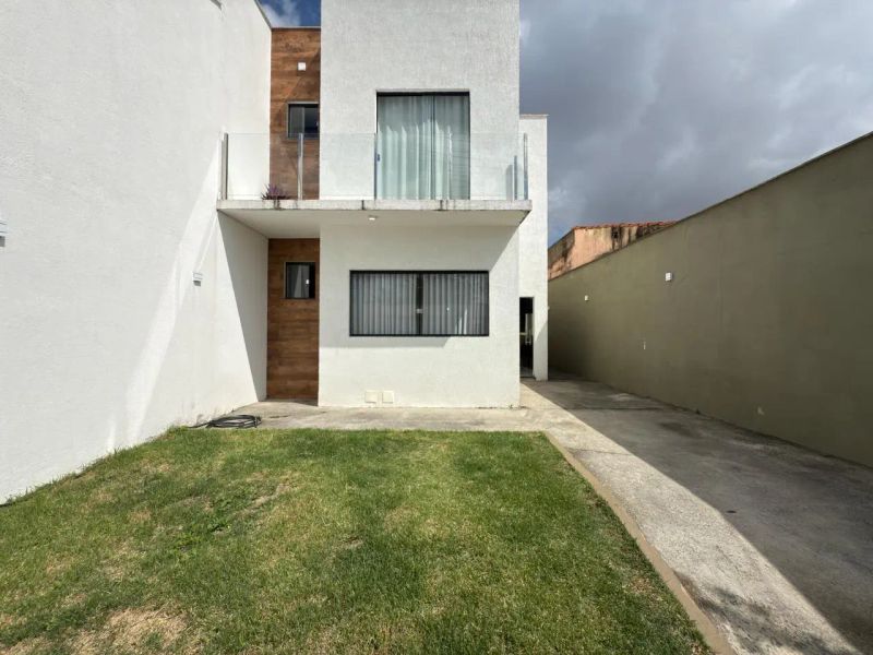Casa com 3 quartos — Planalto, Belo Horizonte