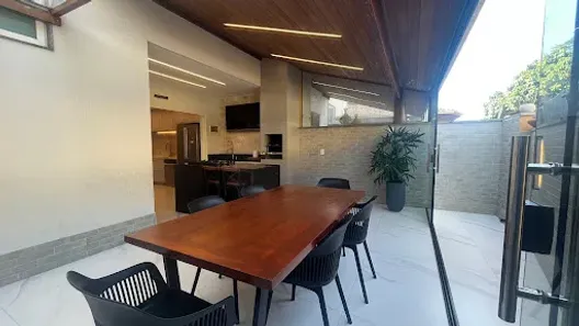 Casa de Condomínio com 4 Quartos à venda, 200m² no Santa Luzia, Serra