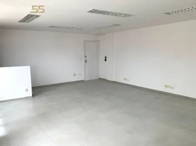 Sala Comercial à venda, 37m² no Centro, Curitiba