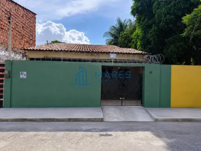 Casa com 3 Quartos à venda, 254m² no Demócrito Rocha, Fortaleza
