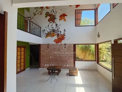 Casa de Condomínio com 4 Quartos à venda, 274m² no Albuquerque, Teresópolis