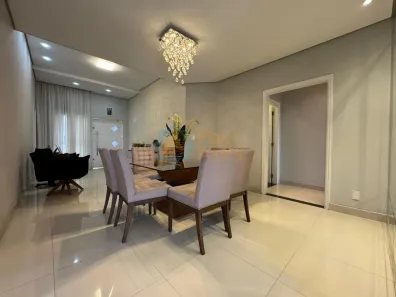 Casa com 3 Quartos à venda, 270m² no Parque Novo Mundo, Americana