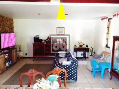Casa com 4 Quartos à venda, 155m² no Piratininga, Niterói