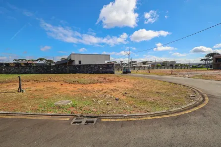 Lote/Terreno à venda, 185m² no Costeira, São José dos Pinhais