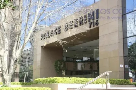 Prédio Comercial para alugar, 885m² no Cidade Monções, São Paulo