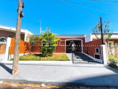 Casa com 3 Quartos à venda, 180m² no Jardim Santa Paula, São Carlos