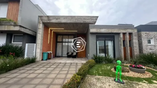 Casa de Condomínio com 4 Quartos à venda, 151m² no , Xangri-Lá