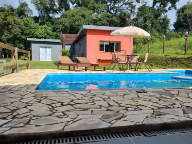 Fazenda/Sítio com 3 Quartos à venda, 150m² no Curral, Ibiúna