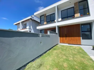 Sobrado com 2 Quartos à venda, 130m² no Forquilhas, São José