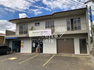 Sobrado com 3 Quartos à venda, 210m² no Uvaranas, Ponta Grossa