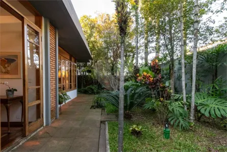 Sobrado com 4 Quartos à venda, 435m² no Pacaembu, São Paulo