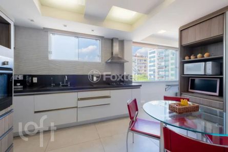 Apartamento com 3 Quartos à venda, 100m² no Farroupilha, Porto Alegre