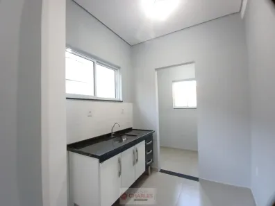 Casa com 2 Quartos para alugar, 39m² no Jardim Murayama, Mogi Mirim