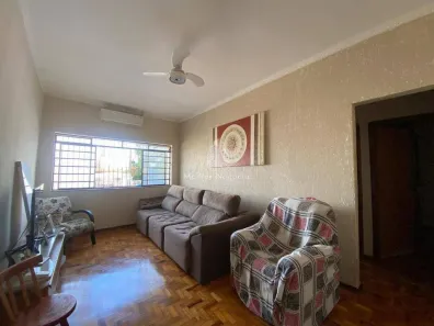 Casa com 3 Quartos à venda, 158m² no Jardim Ouro Branco, Campinas