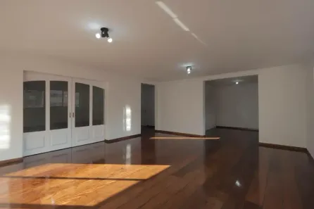 Apartamento com 3 Quartos para alugar, 240m² no Itaim Bibi, São Paulo