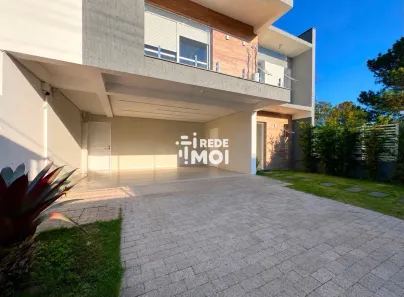 Casa com 3 Quartos à venda, 279m² no Diácono João Luiz Pozzobon, Santa Maria