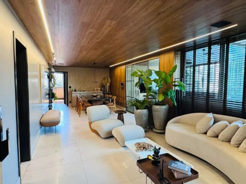 Apartamento com 4 quartos — Santo Antônio, Belo Horizonte