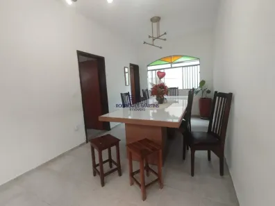 Casa com 3 Quartos à venda, 300m² no Jardim Montanhês, Belo Horizonte