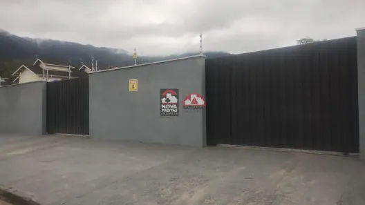 Casa com 2 Quartos para alugar, 55m² no Jardim do Sol, Caraguatatuba