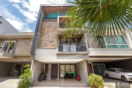 Casa de Condomínio com 4 Quartos à venda, 465m² no Sarandi, Porto Alegre