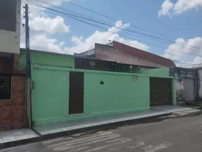 Casa com 3 Quartos à venda, 200m² no Prefeito José Walter, Fortaleza