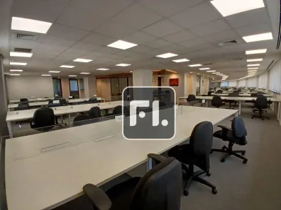Sala Comercial para alugar, 769m² no Vila Olímpia, São Paulo