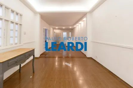 Sobrado com 4 Quartos para venda ou aluguel, 180m² no Jardim Paulistano, São Paulo