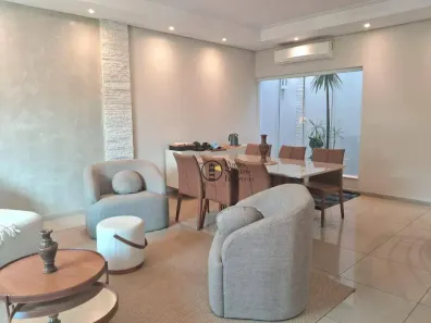 Casa com 3 Quartos à venda, 220m² no Parque Novo Mundo, Americana