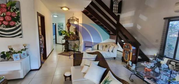 Casa com 4 Quartos à venda, 216m² no Ogiva, Cabo Frio