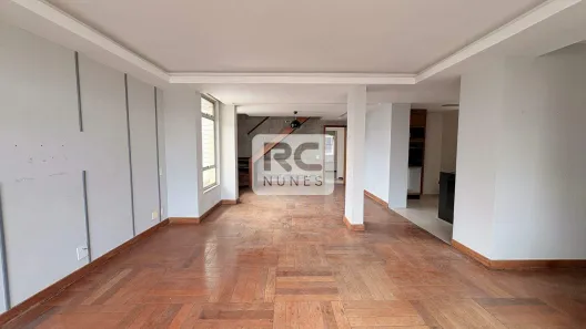 Apartamento com 3 Quartos à venda, 140m² no Santo Antônio, Belo Horizonte