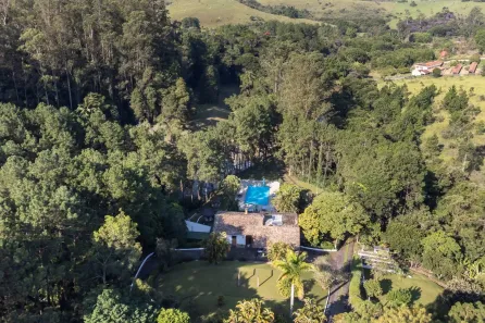 Fazenda/Sítio com 13 Quartos à venda, 75000m² no , Guararema